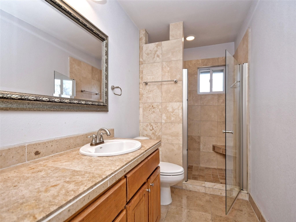 900 S Lamar Blvd - Photo 10