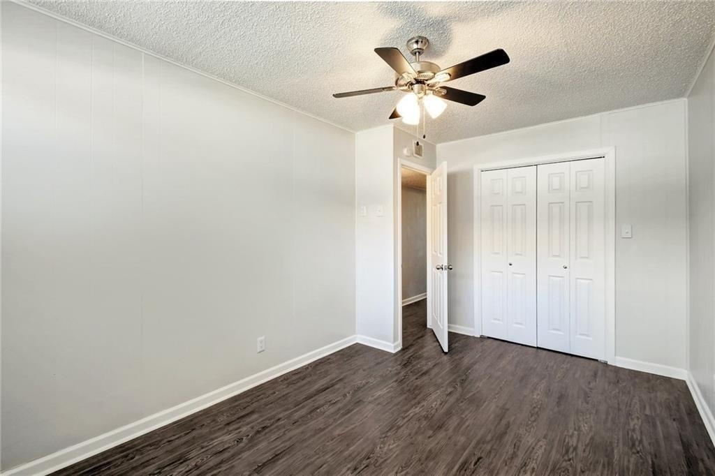 2900 Cole St - Photo 17