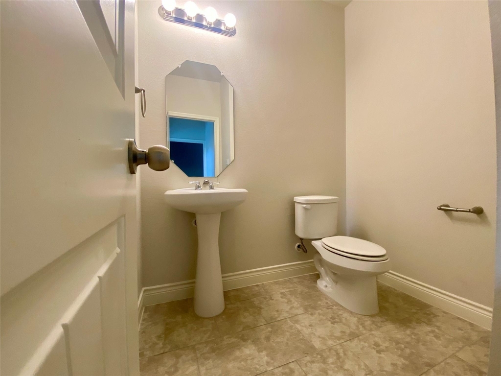 525 Nautical Loop - Photo 9