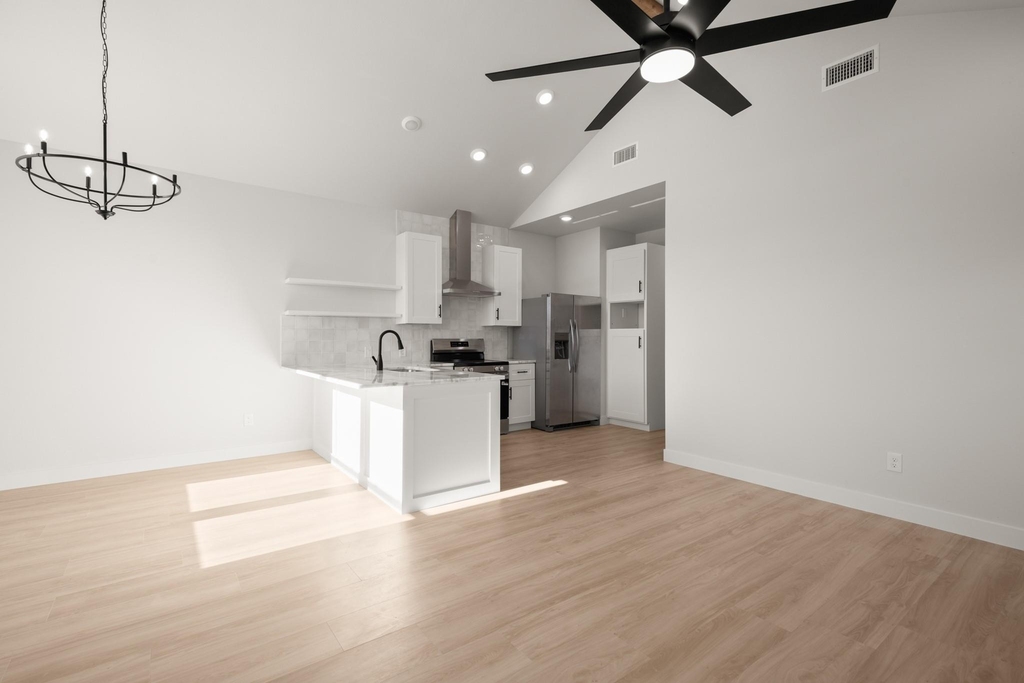 306 S Avenue P Ave - Photo 12