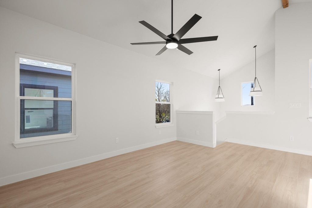 306 S Avenue P Ave - Photo 8