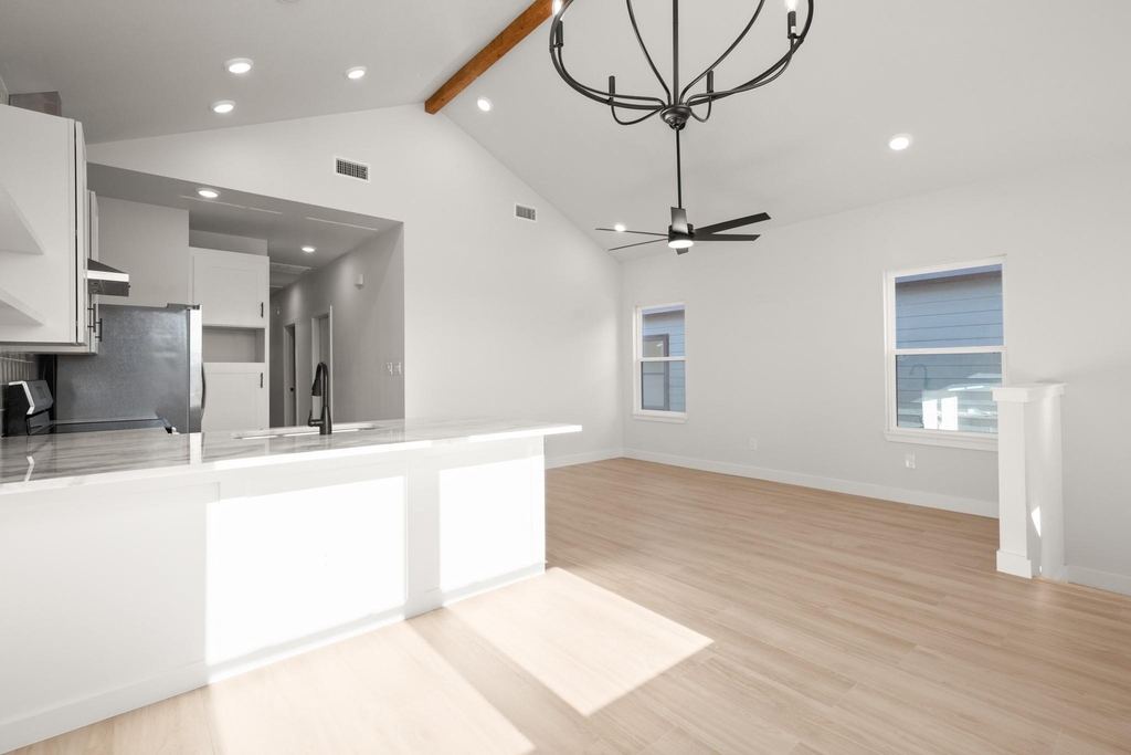 306 S Avenue P Ave - Photo 16
