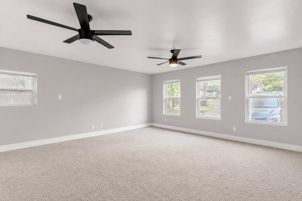 9706 Cottle Dr - Photo 13