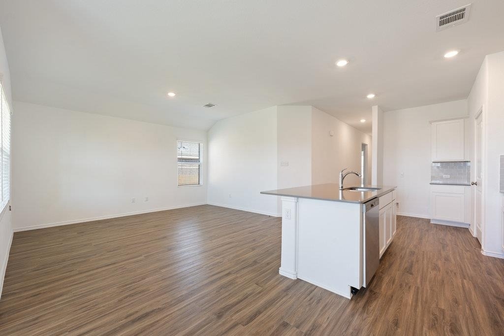 3210 Dusted Daisy St - Photo 4