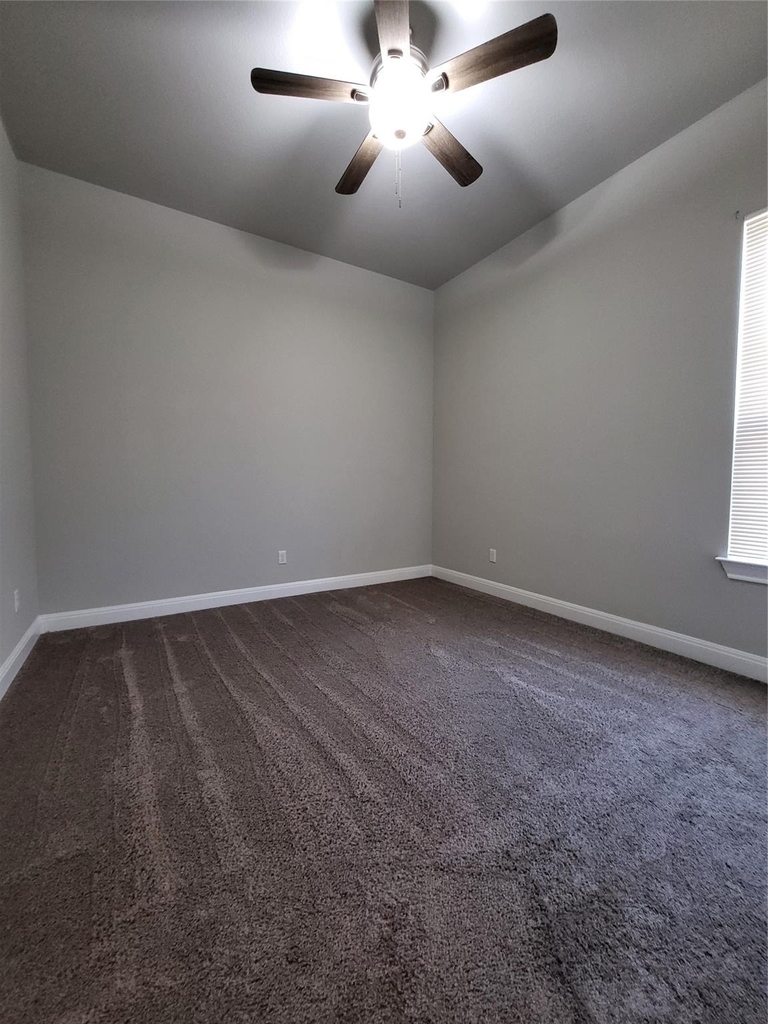 3750 E Palm Valley Blvd - Photo 9