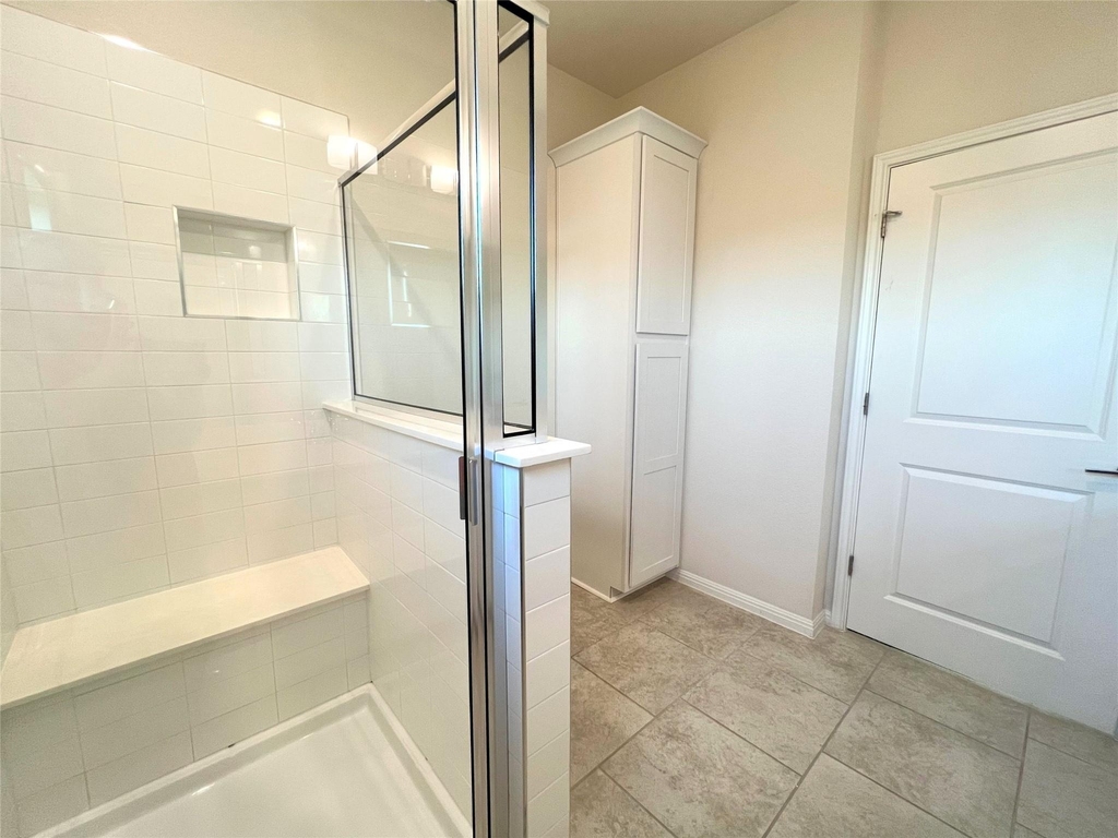5901 Charles Merle Dr - Photo 10