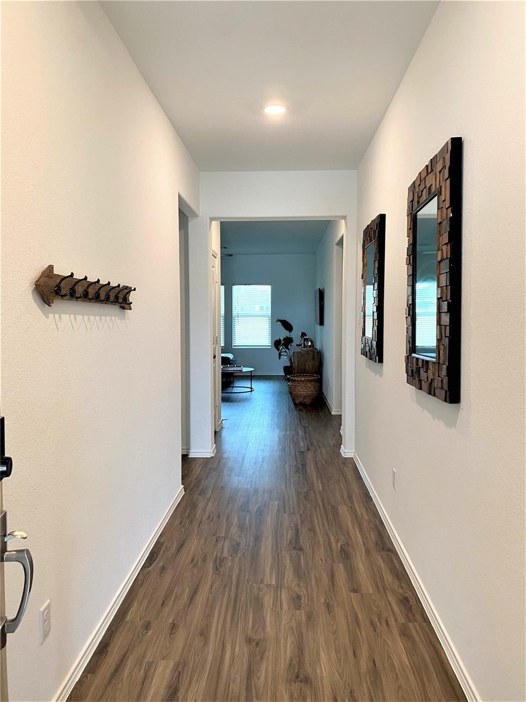 112 Wolseley Dr - Photo 1