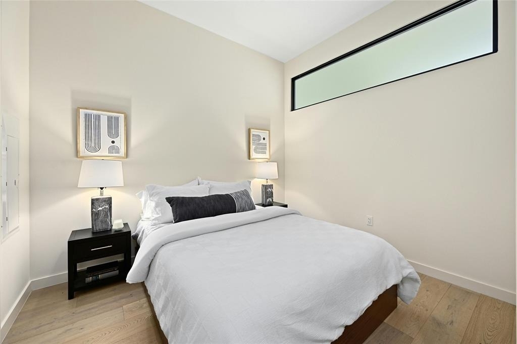 800 Embassy Dr - Photo 16