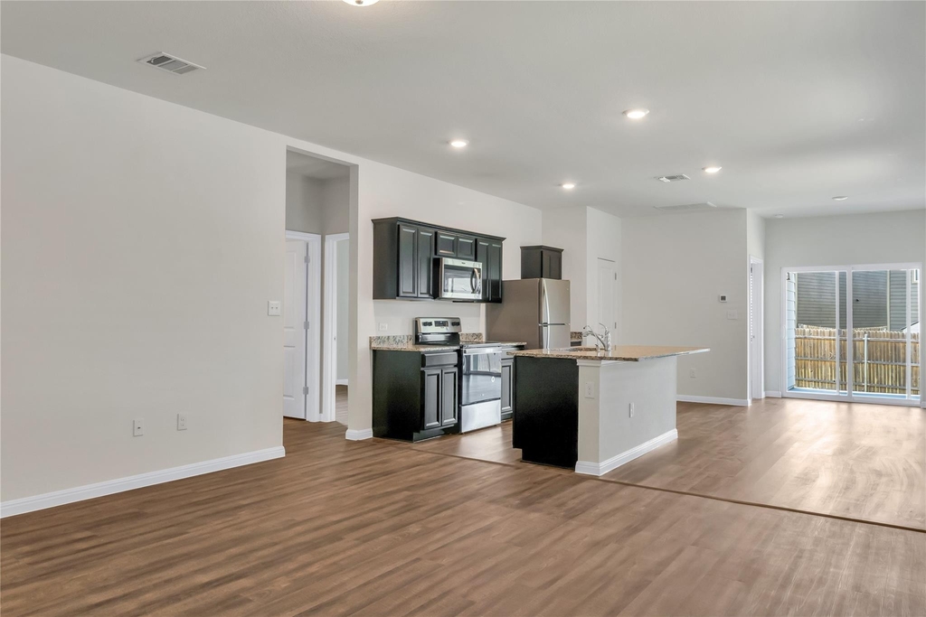 360 Bell Rings Dr - Photo 4