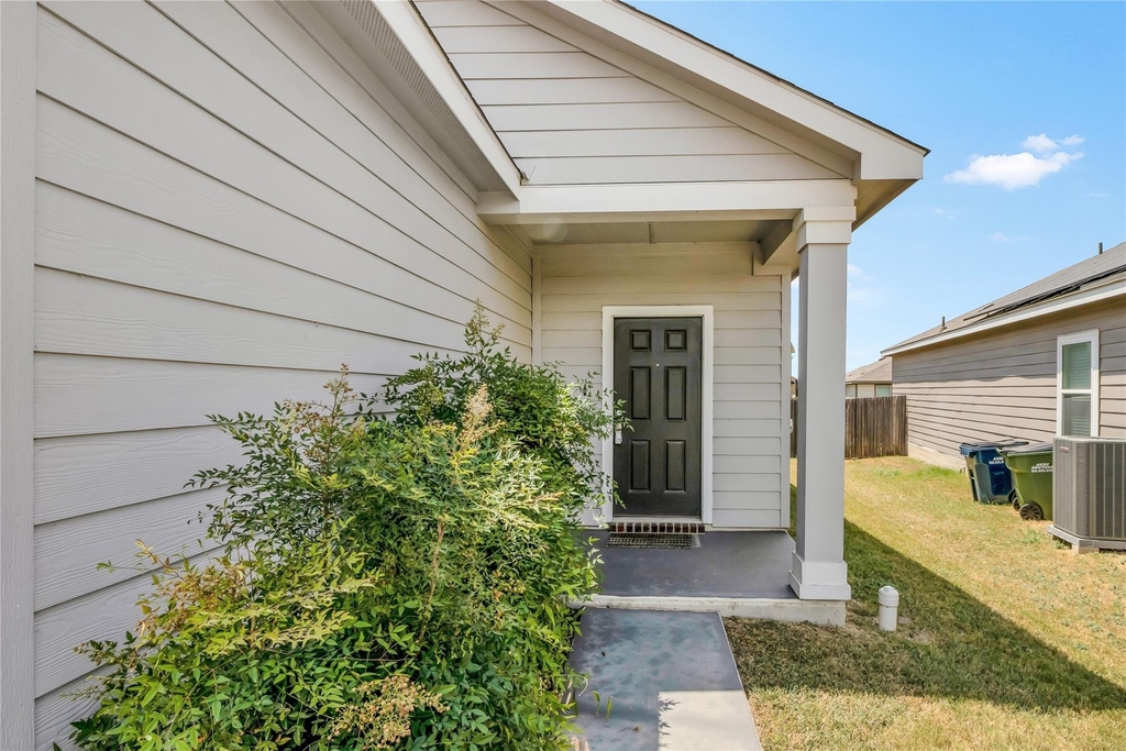 360 Bell Rings Dr - Photo 2