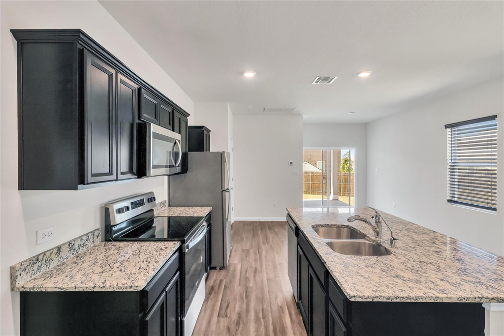 360 Bell Rings Dr - Photo 16