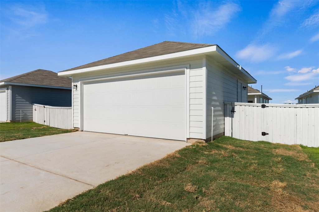 220 Fabion St - Photo 31
