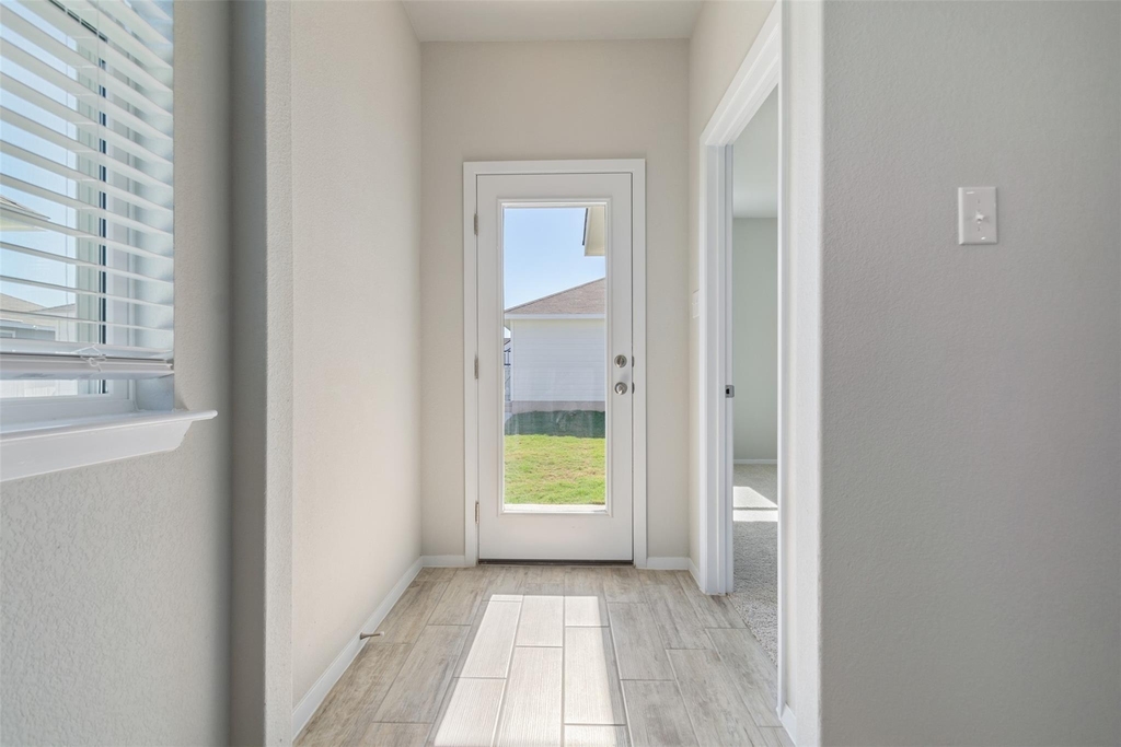 220 Fabion St - Photo 17