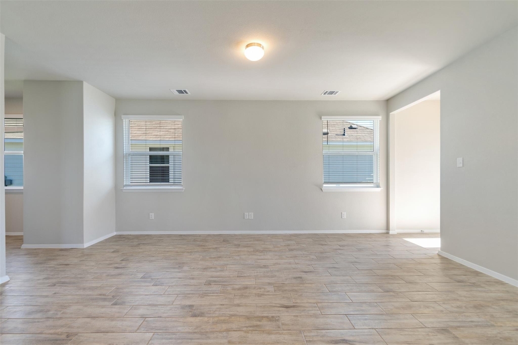 220 Fabion St - Photo 16