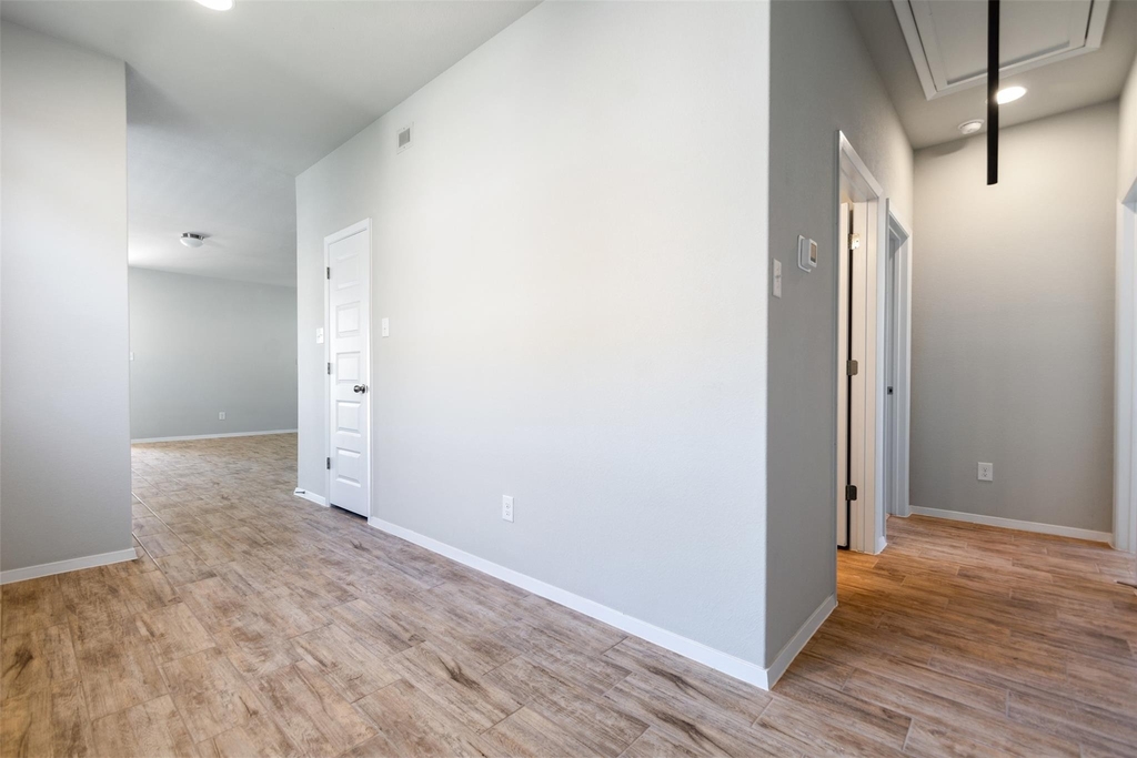 220 Fabion St - Photo 22