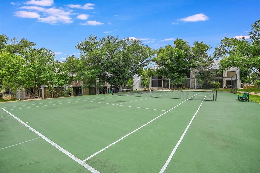 199 World Of Tennis Sq - Photo 25