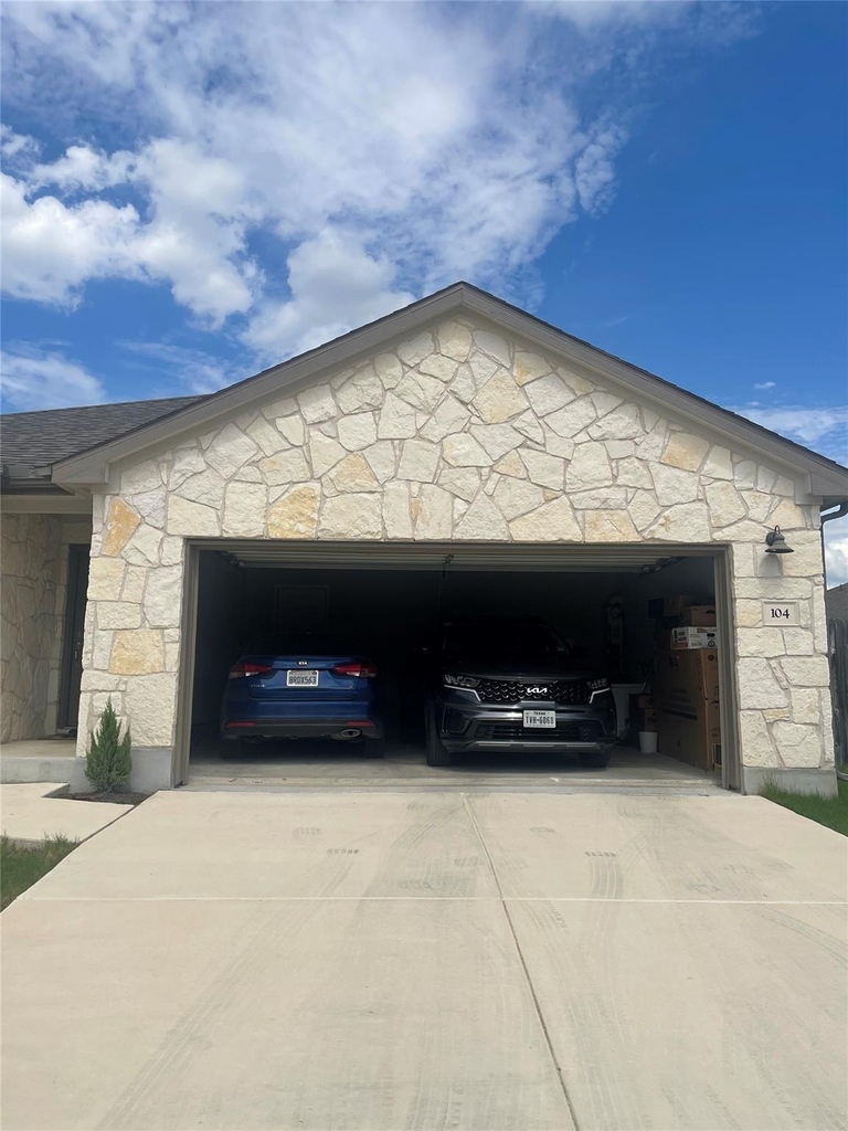 104 Greenspire Downs Dr - Photo 2