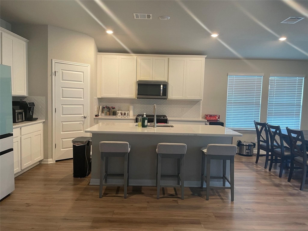 104 Greenspire Downs Dr - Photo 8