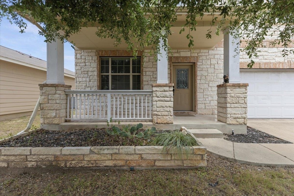 108 Quarry Ln - Photo 2