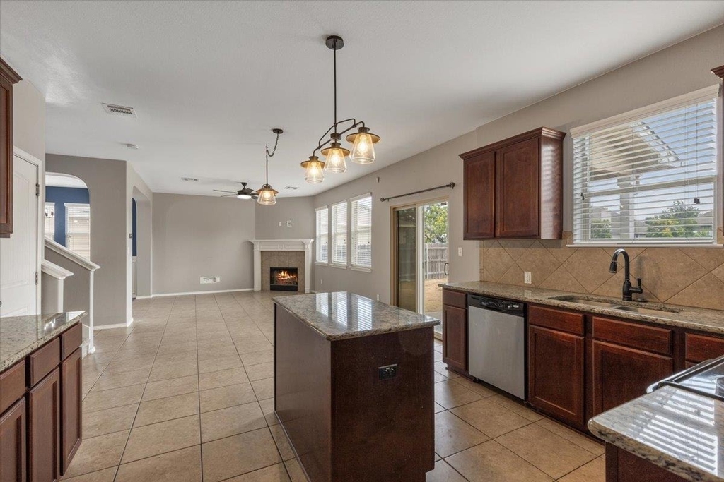 108 Quarry Ln - Photo 8