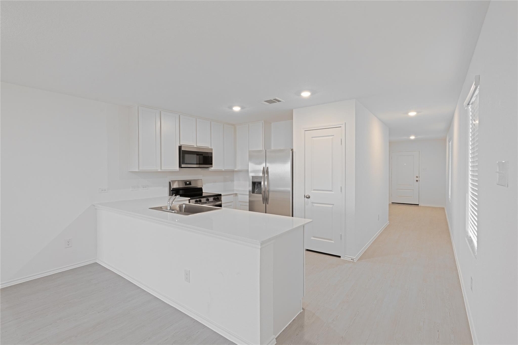 336 Cowpoke Dr - Photo 6