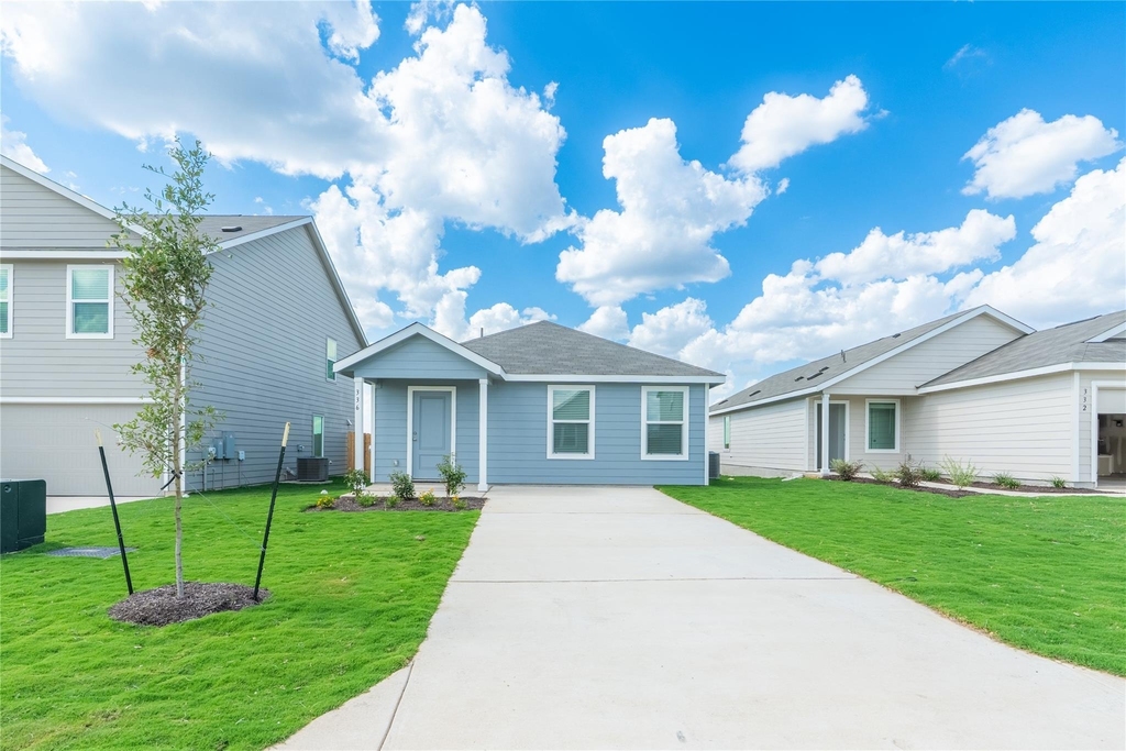 336 Cowpoke Dr - Photo 1