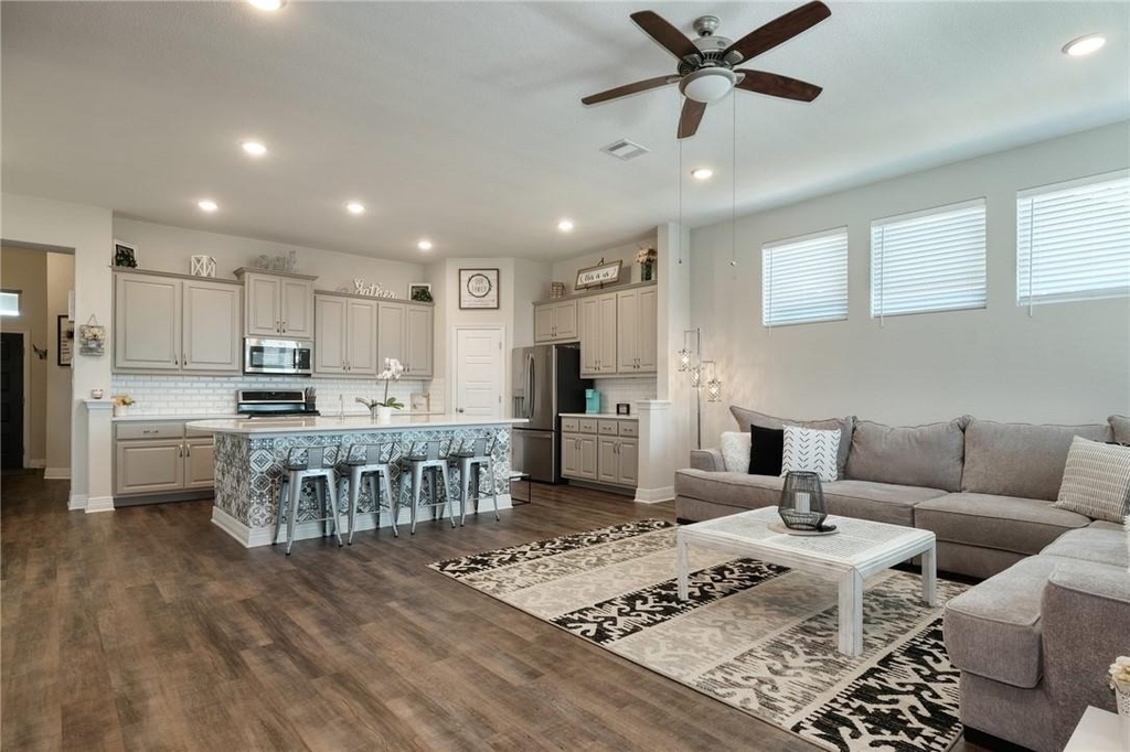 229 Bonnet Blvd - Photo 2