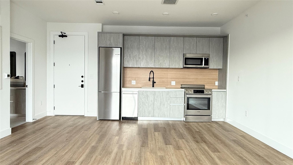 4315 S Congress Ave - Photo 10