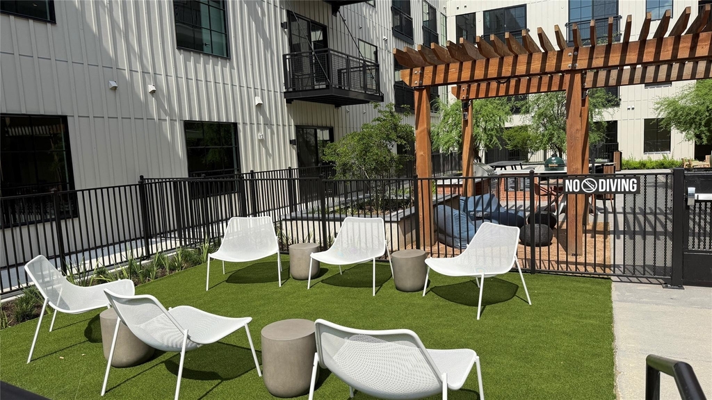4315 S Congress Ave - Photo 24