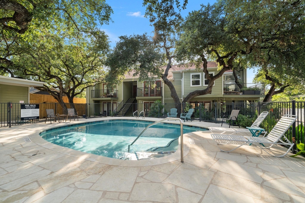 3601 Menchaca Rd - Photo 37