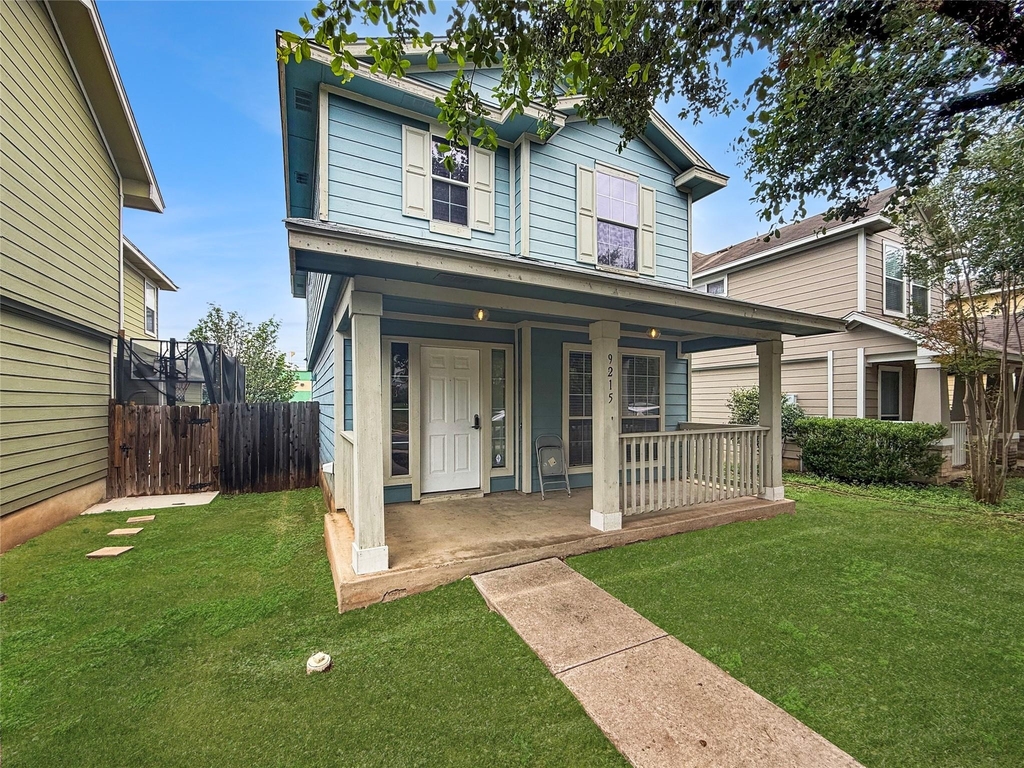 9215 Rowlands Sayle Rd - Photo 0