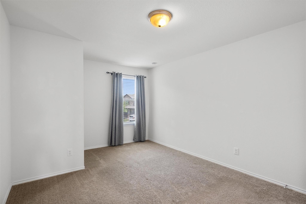 1208 Ravenside Cv - Photo 33