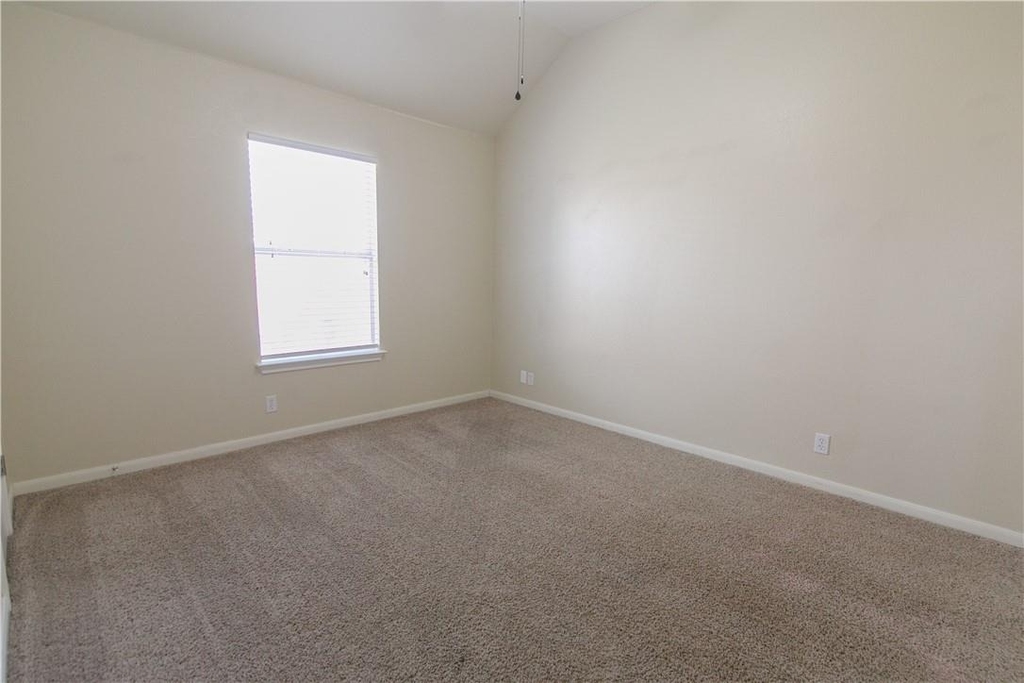 20201 Mustang Island Cir - Photo 13