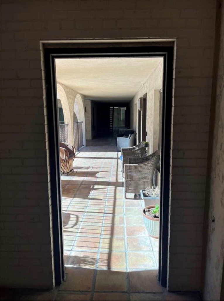 505 W 7th St - Photo 7