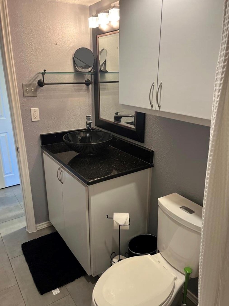 505 W 7th St - Photo 20