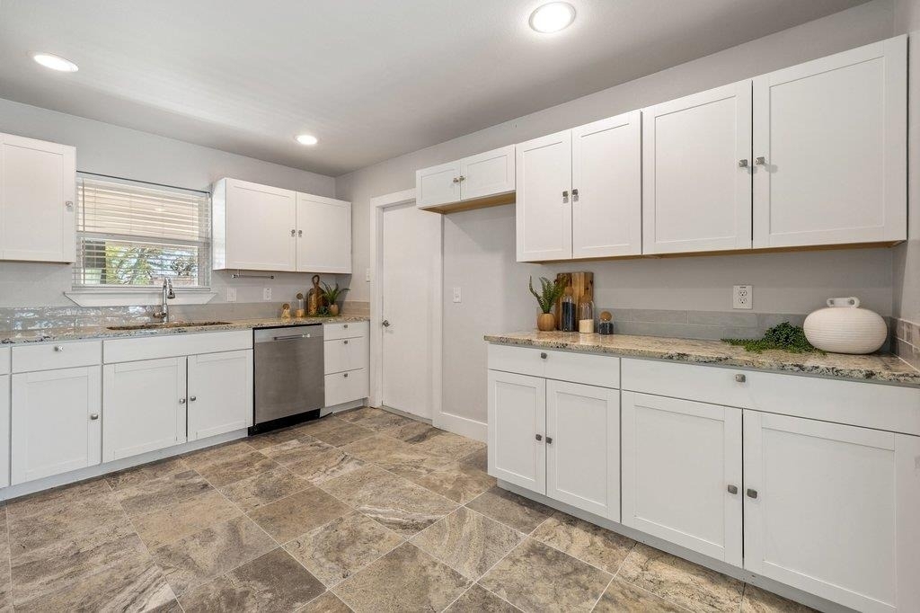 60 Augusta Dr - Photo 14