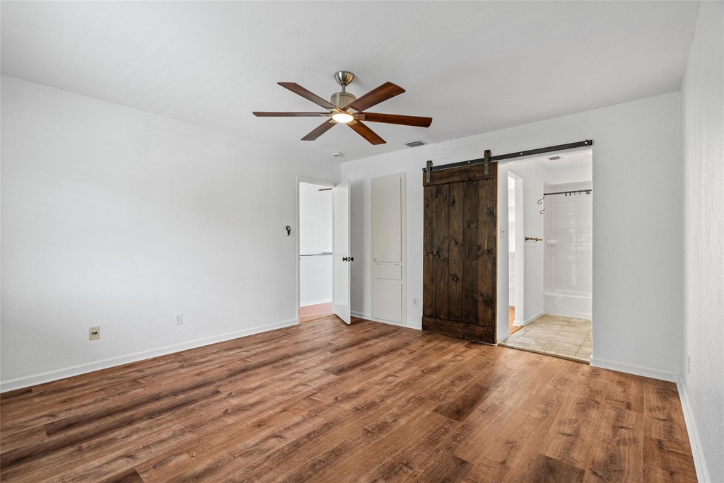 1504 Bridgeway Dr - Photo 17