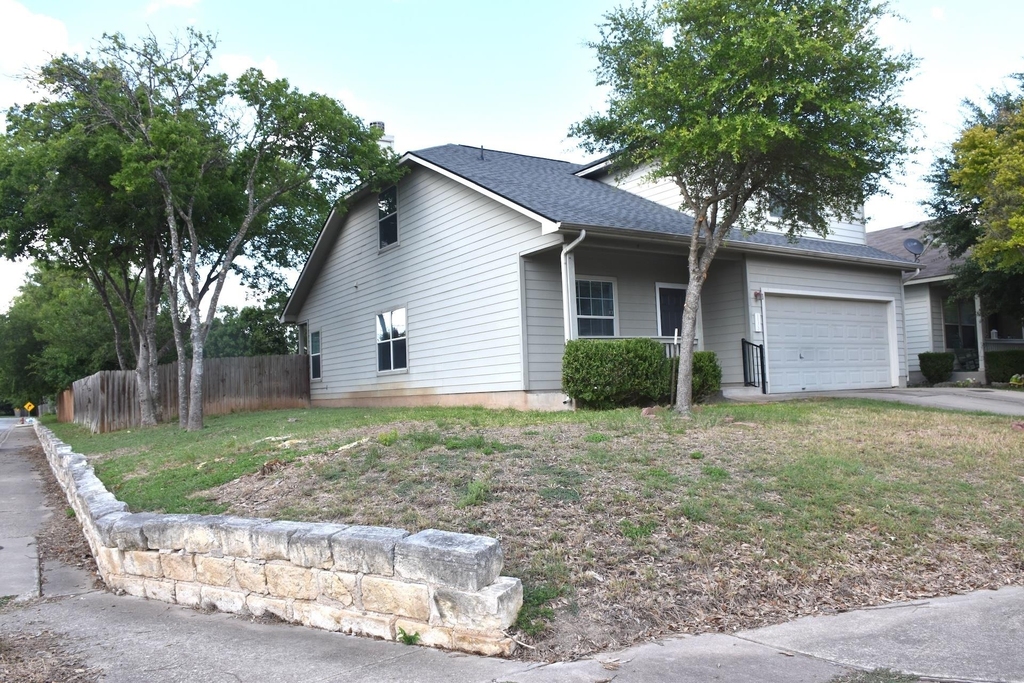 11300 Dimmit St - Photo 1