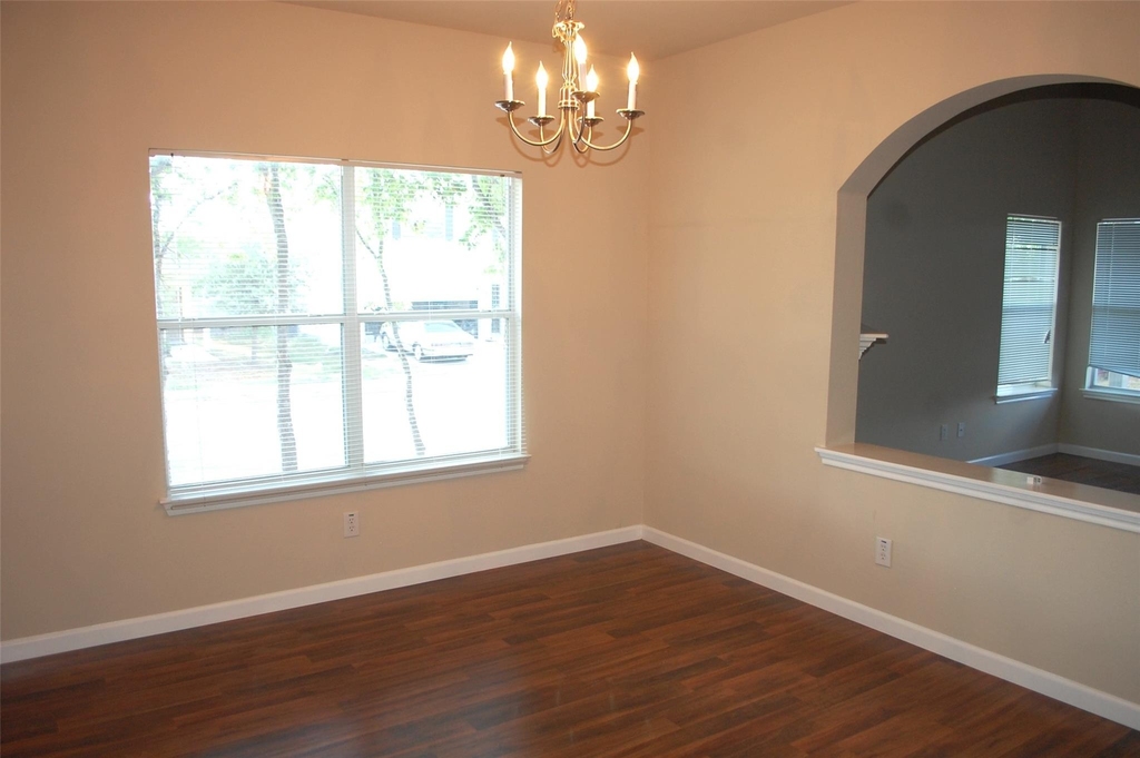 11300 Dimmit St - Photo 8