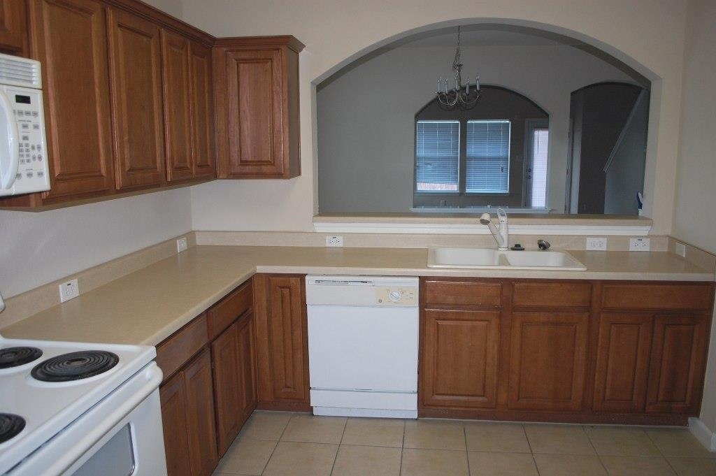 11300 Dimmit St - Photo 5