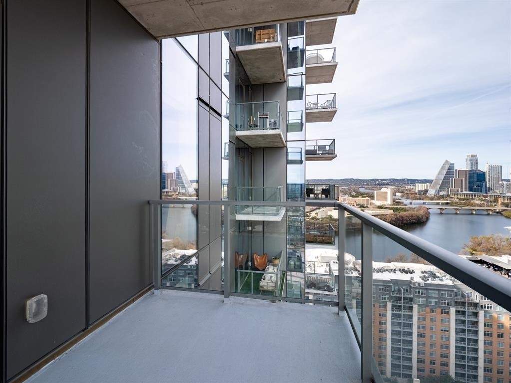 44 East Ave - Photo 10