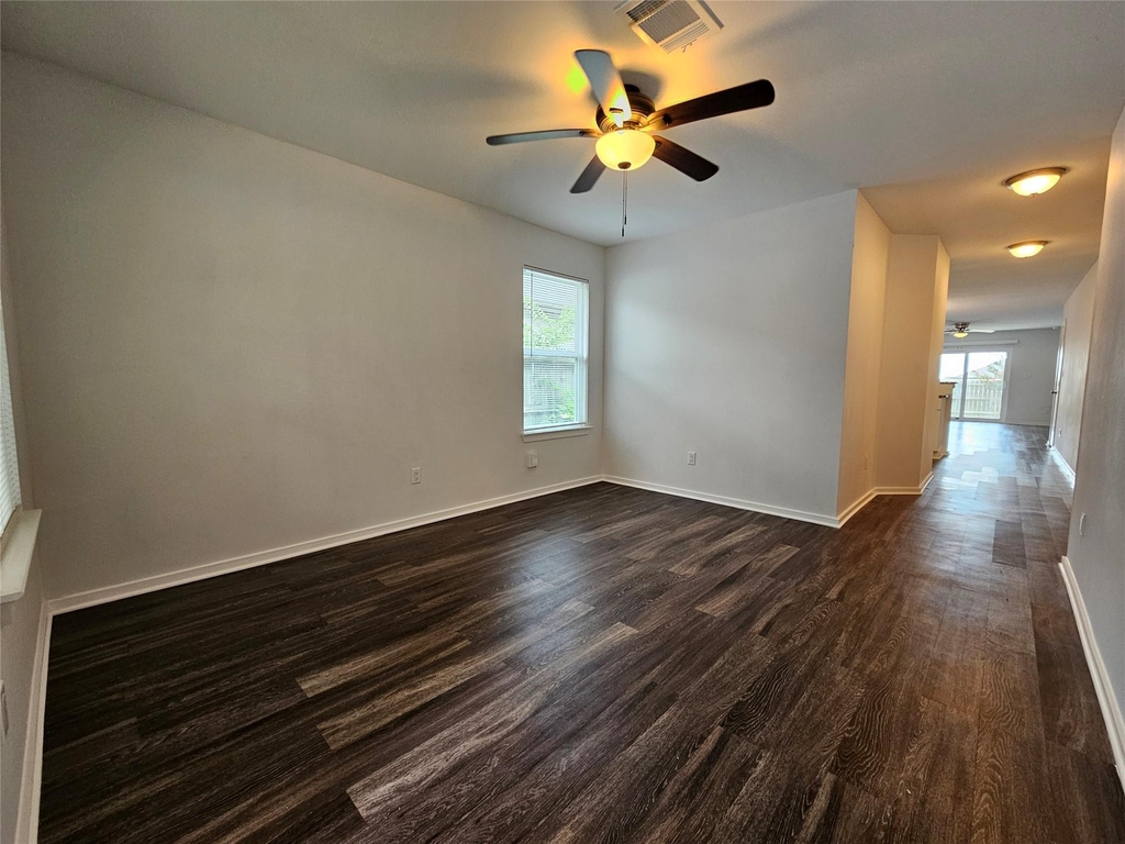 16721 Hamilton Point Cir - Photo 2