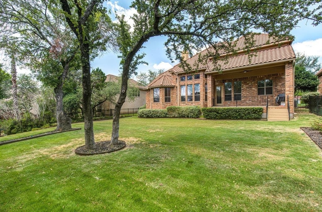 1917 Lakecliff Hills Ln - Photo 38