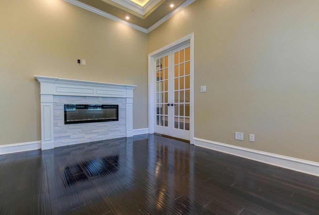 1917 Lakecliff Hills Ln - Photo 4