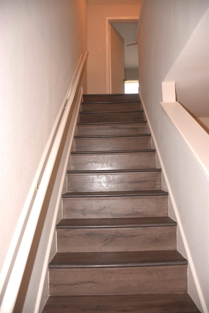 1810 Rawhide Loop - Photo 17