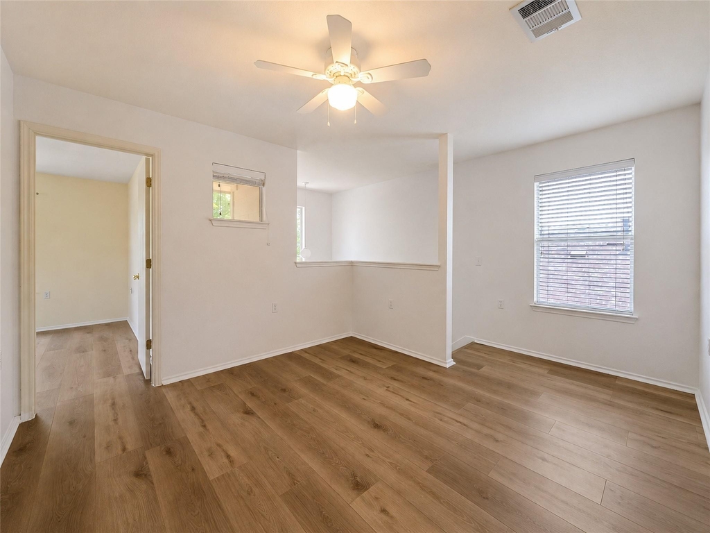 5509 Bentsen Ln - Photo 6