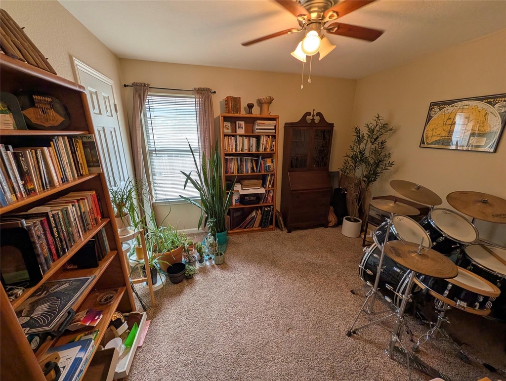 8007 Forbsdale Dr W - Photo 8