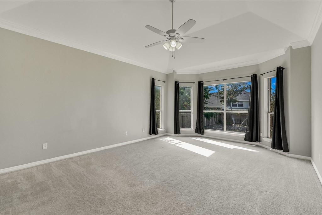 10802 Hastings Ln - Photo 12