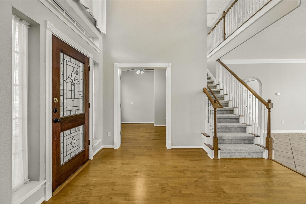 10802 Hastings Ln - Photo 1
