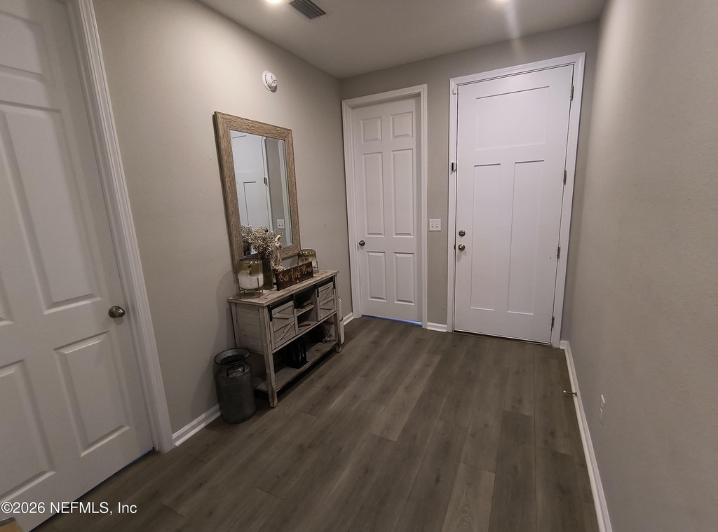 5747 Tomahawk Lake Drive - Photo 2
